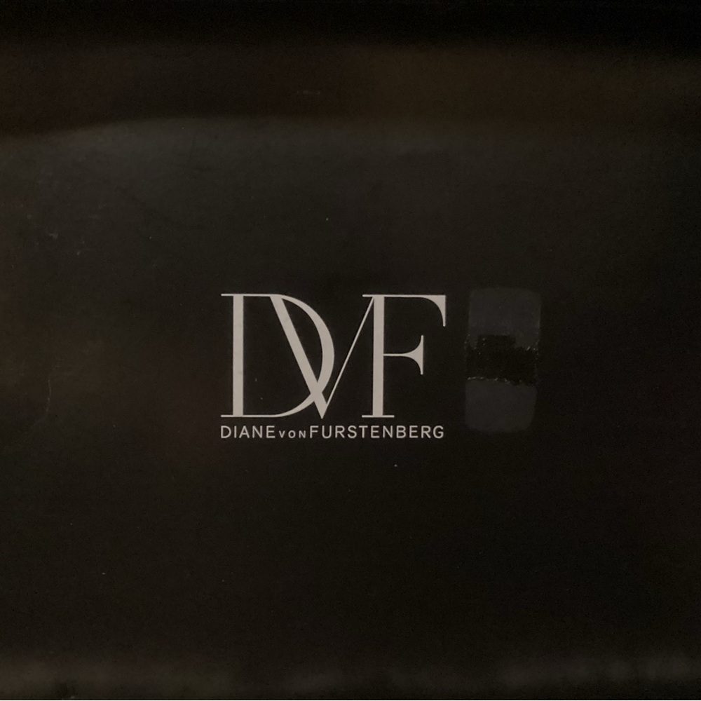 DVF strappy heeled sandal 8.5 - Picture 7 of 7